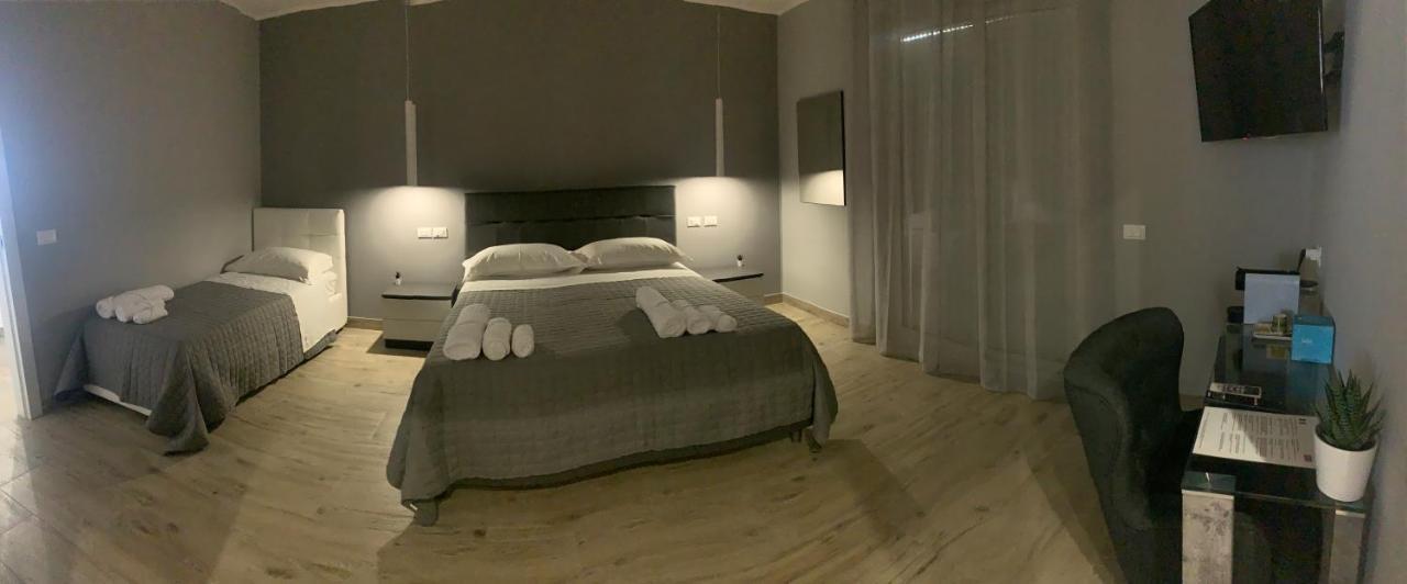 Aqua B&B - Rooms And Apartments Milazzo Exterior foto
